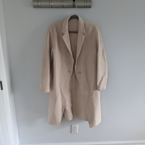 NWOT Uniqlo Light Wool Coat - Picture 1 of 7
